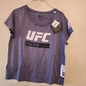 Reebok ufc purple fighting graphic t-shirt size womens medium